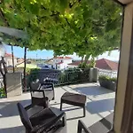 Casa Da Varanda Alojamento de Acomodação e Pequeno-almoço *
